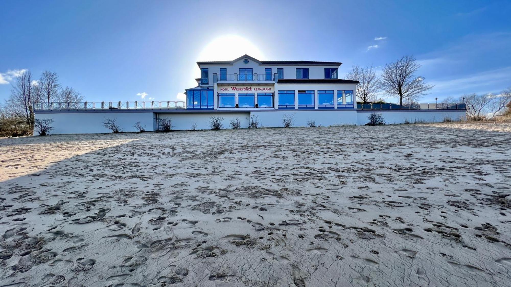 Gaestehaus Weserblick Am Weser-Sandstrand Berne Екстер'єр фото